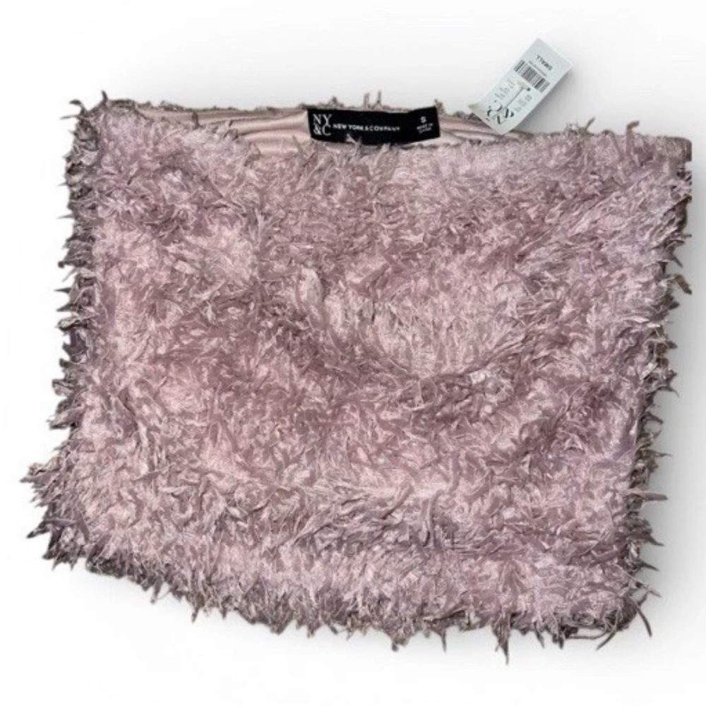 NWT New York & Company Womens S Fuzzy Strapless Tube Top Soft size Small S